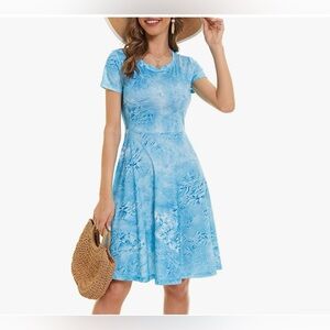 NWOT Huhot Light Blue Tie-Dye Short Sleeve Stretchy Dress Size L Never Worn